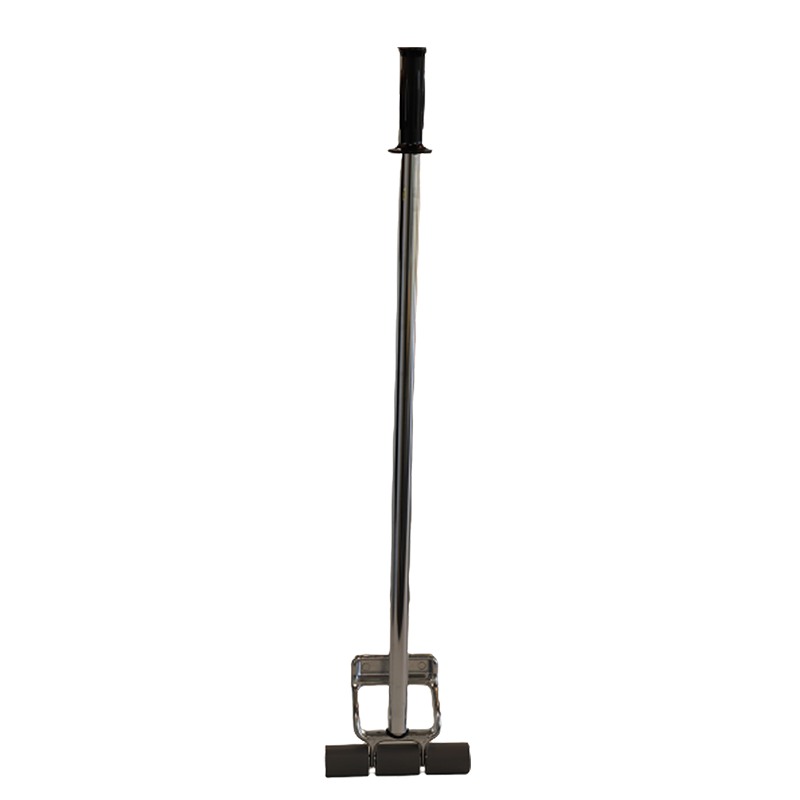 Quin M410 7-inch roller with adjustable handle